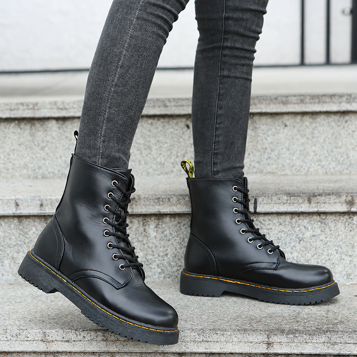 Women's Boots Lace Up Rubber Sole Comfort