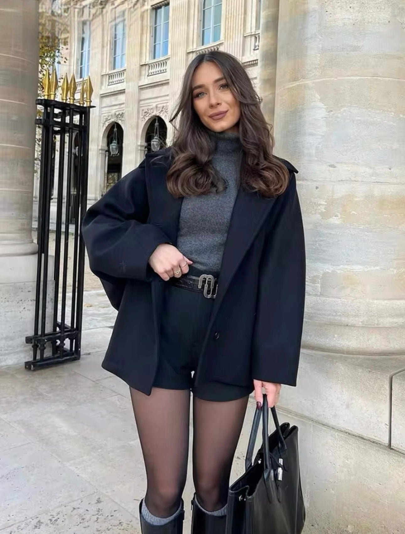Oversized Wool Coat Relaxed Silhouette Soft Warm Look
