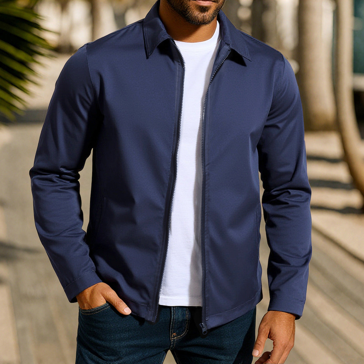 Casual men's jacket with innovative wind protection technology