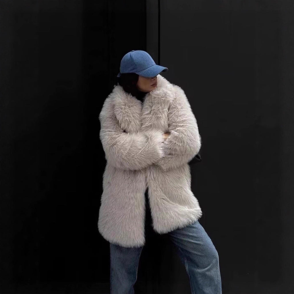 Women's Luxury Faux Fur Jacket with Elegant Fit & Warm Comfort