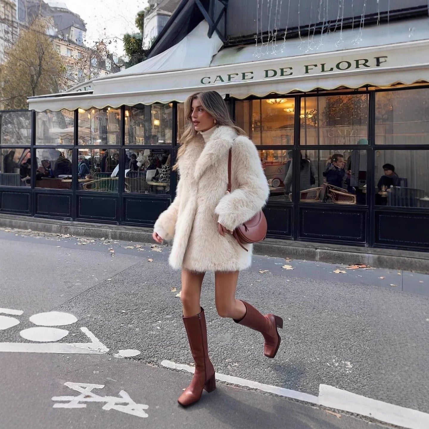 Women's Luxury Faux Fur Jacket with Elegant Fit & Warm Comfort