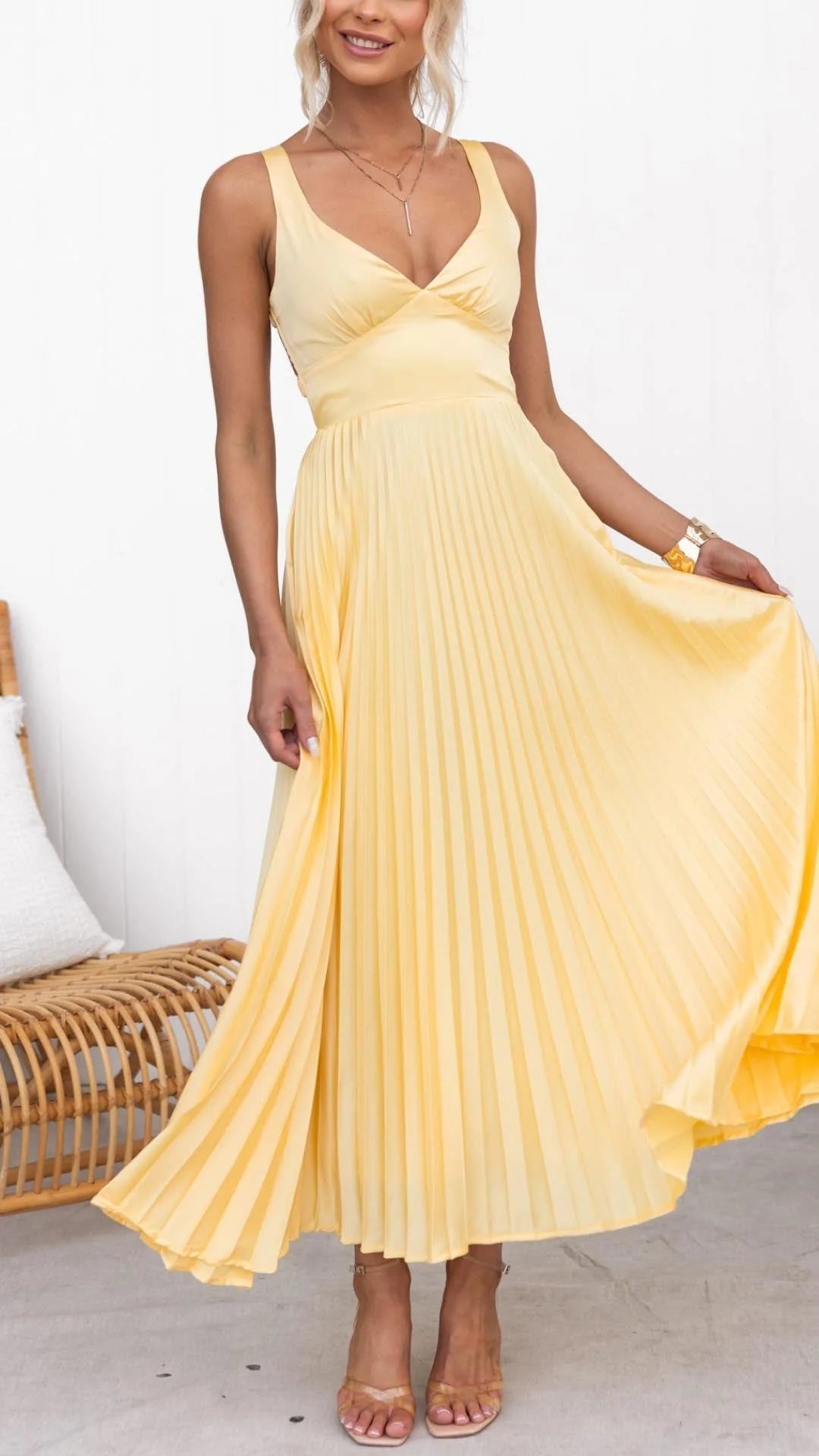 Women’s Pleated Midi Dress in Sun Yellow
