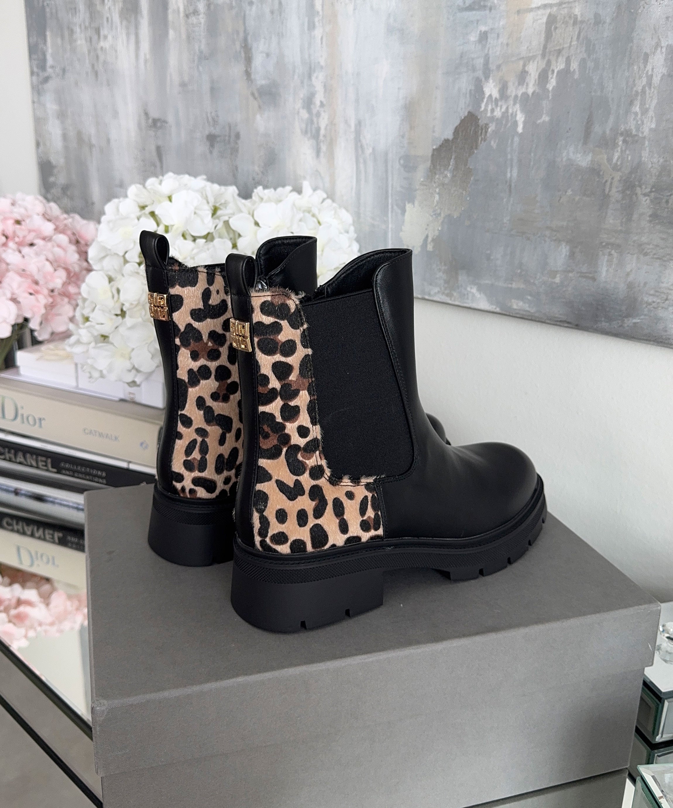 Leopard Print Chelsea Boots Leather Animal Pattern Ankle