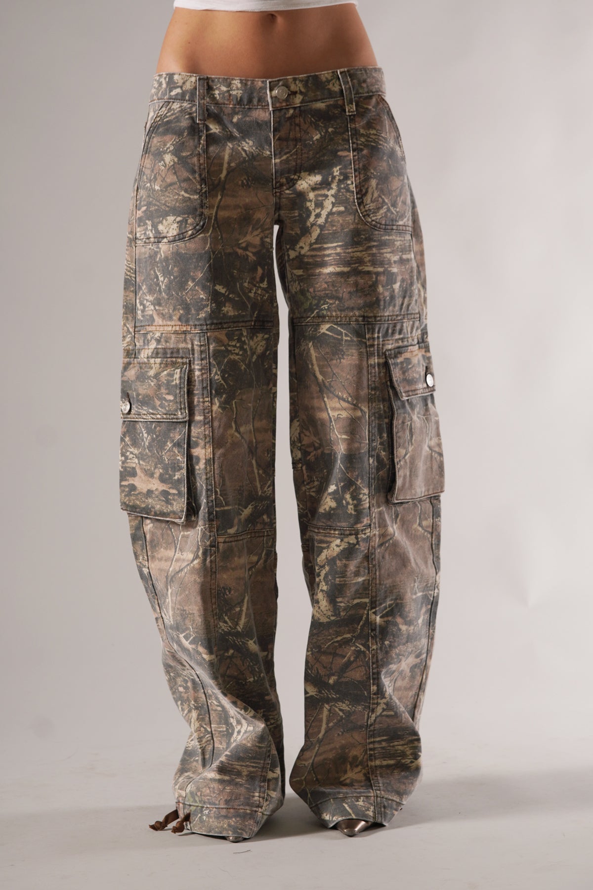 Camo Cargo Trousers Wide Leg Utility Pockets Relaxed Fit