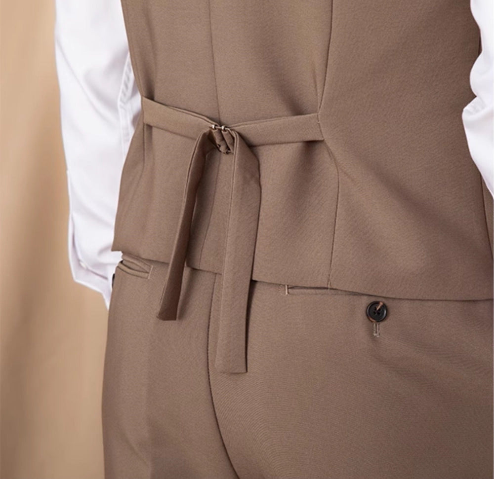 Peak Lapel 3 Piece Suit Blazer Vest Trousers