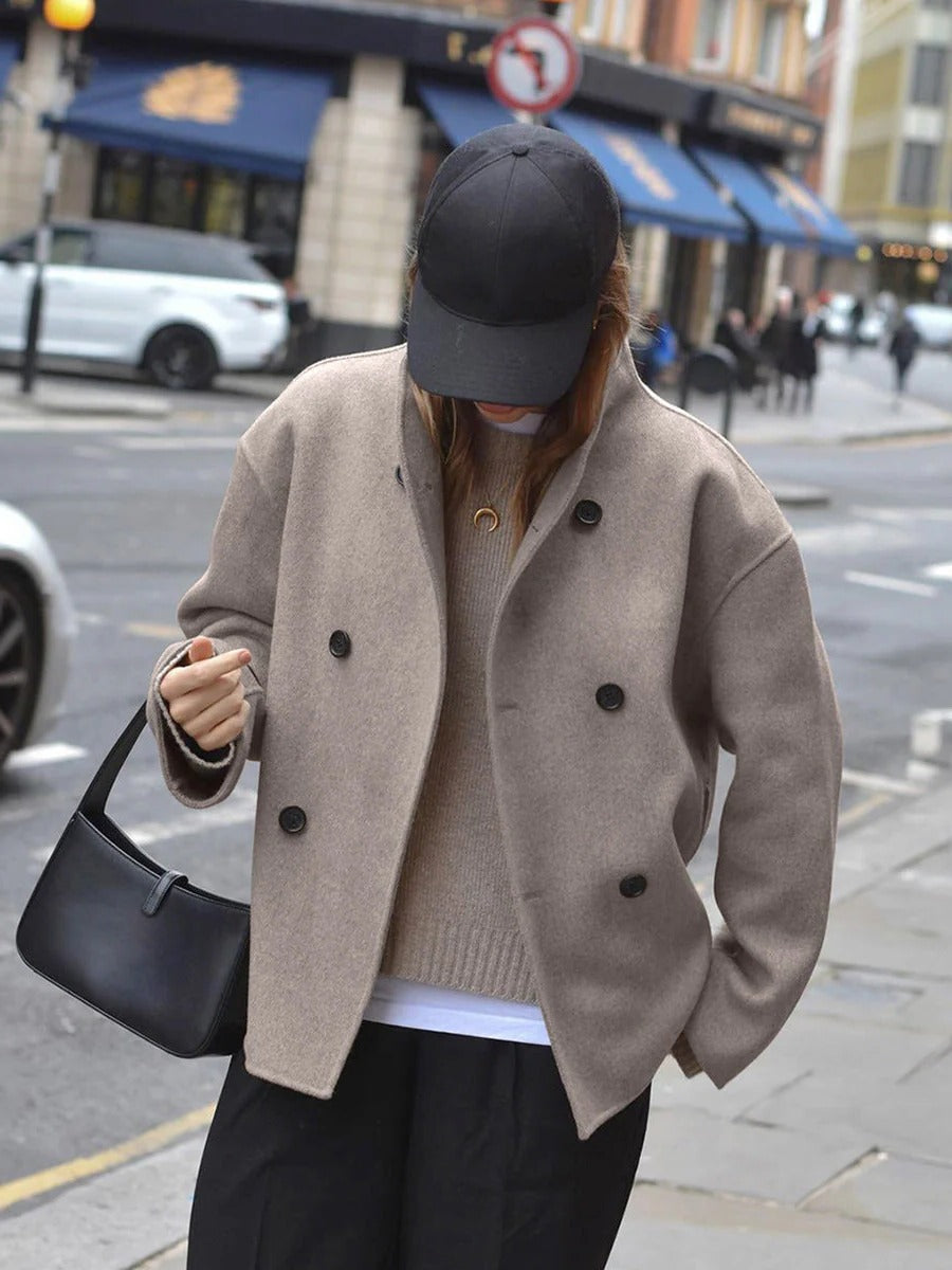 Women's Loose Fit Jacket Button Closure Relaxed Everyday