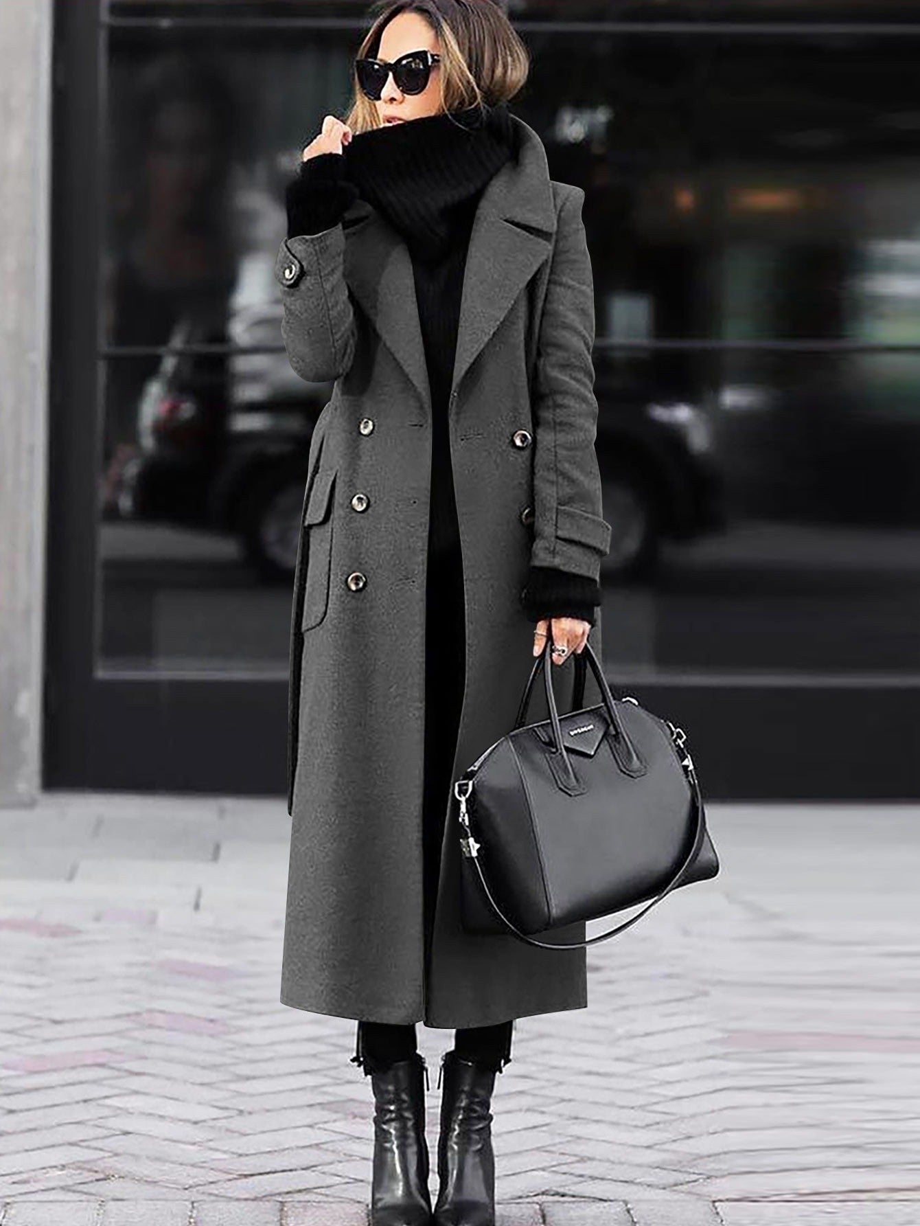 Women's Wool Coat with Double-Breasted Fit & Full Length