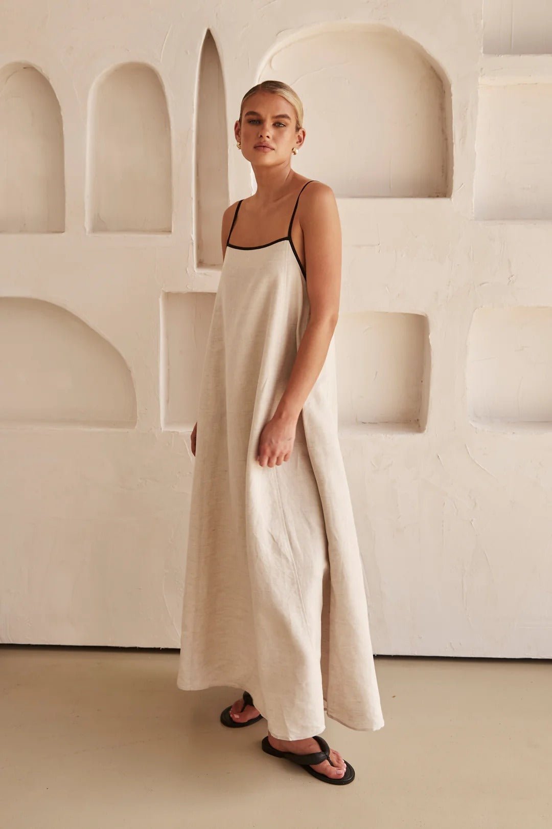 Relaxed-Fit Linen Maxi Dress Adjustable Straps